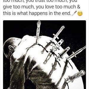 Meet your Posher, Ofelia